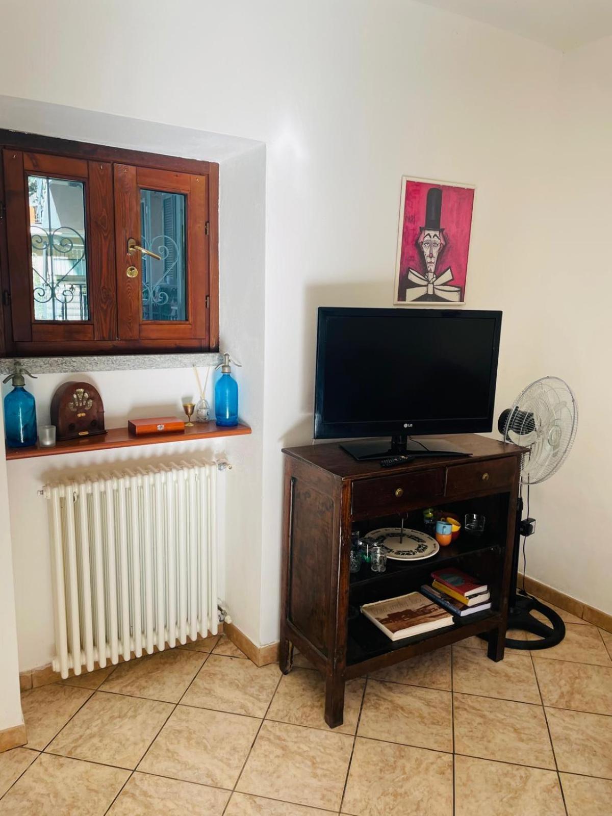 Apartmán La Casa Di Tita Stresa Pokoj fotografie